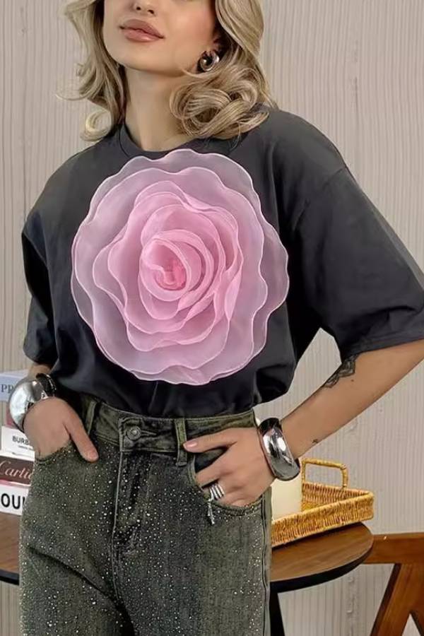 Polished T-Shirt with an Effortless Classic Look