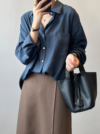 Well Tailored Blouse with a Graceful Silhouette