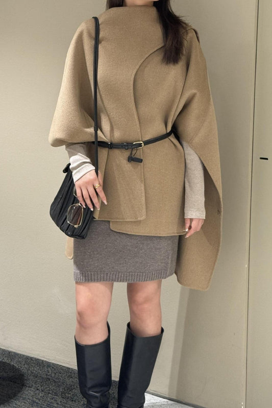 Effortlessly Elegant Coat with a Timeless Design