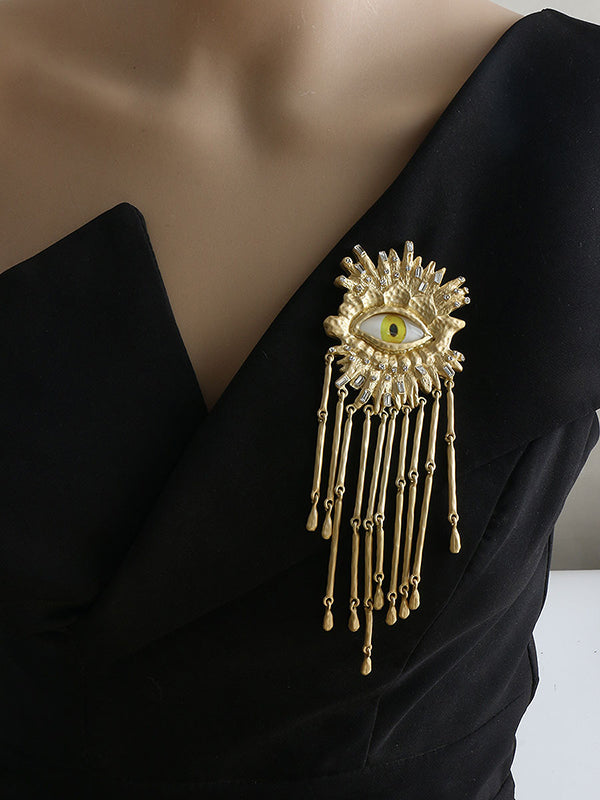 Beautifully Finished Garment in a Timeless Design
