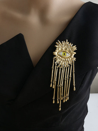 Beautifully Finished Garment in a Timeless Design