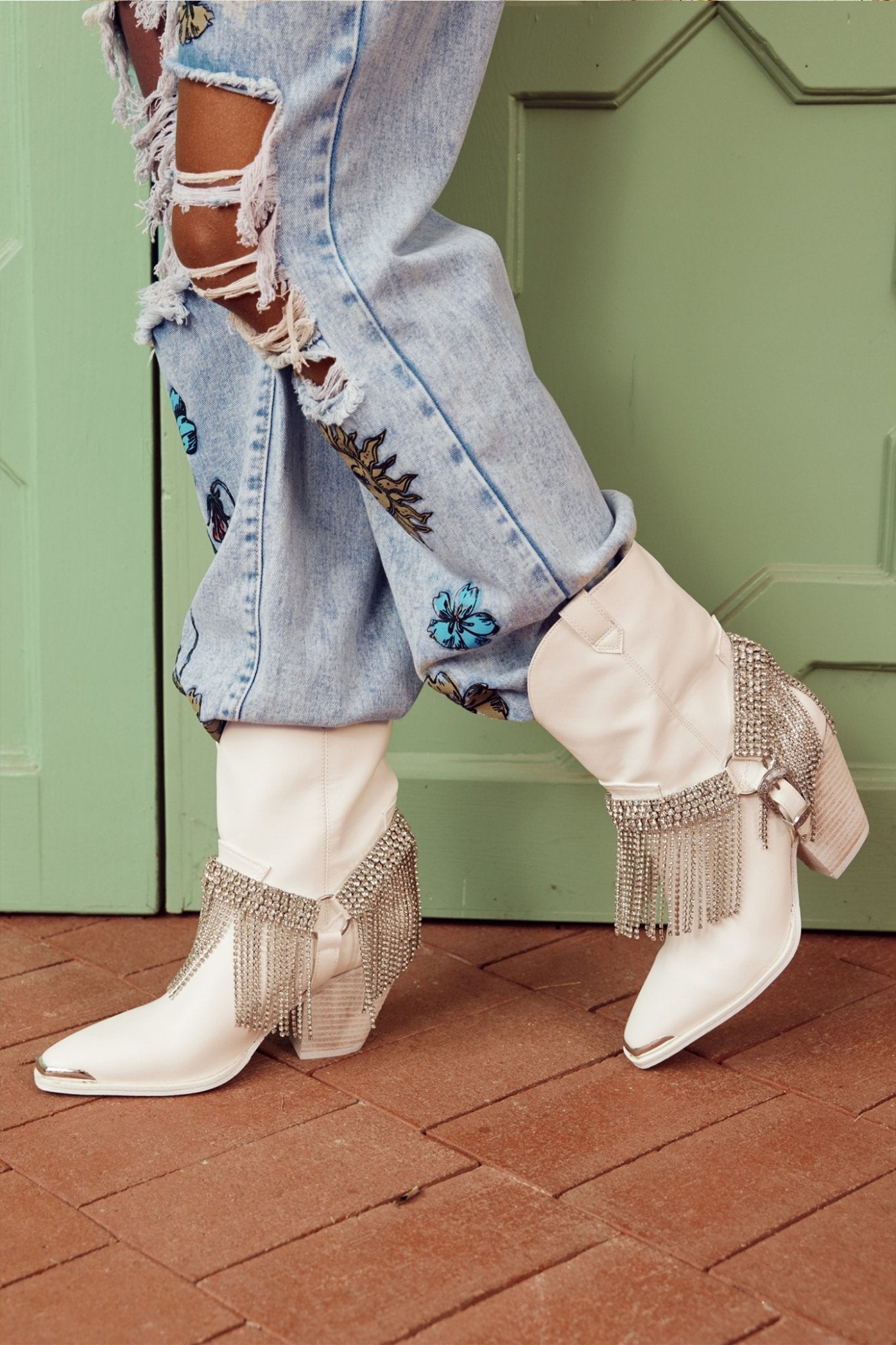Beautifully Crafted Boots in a Classic Style