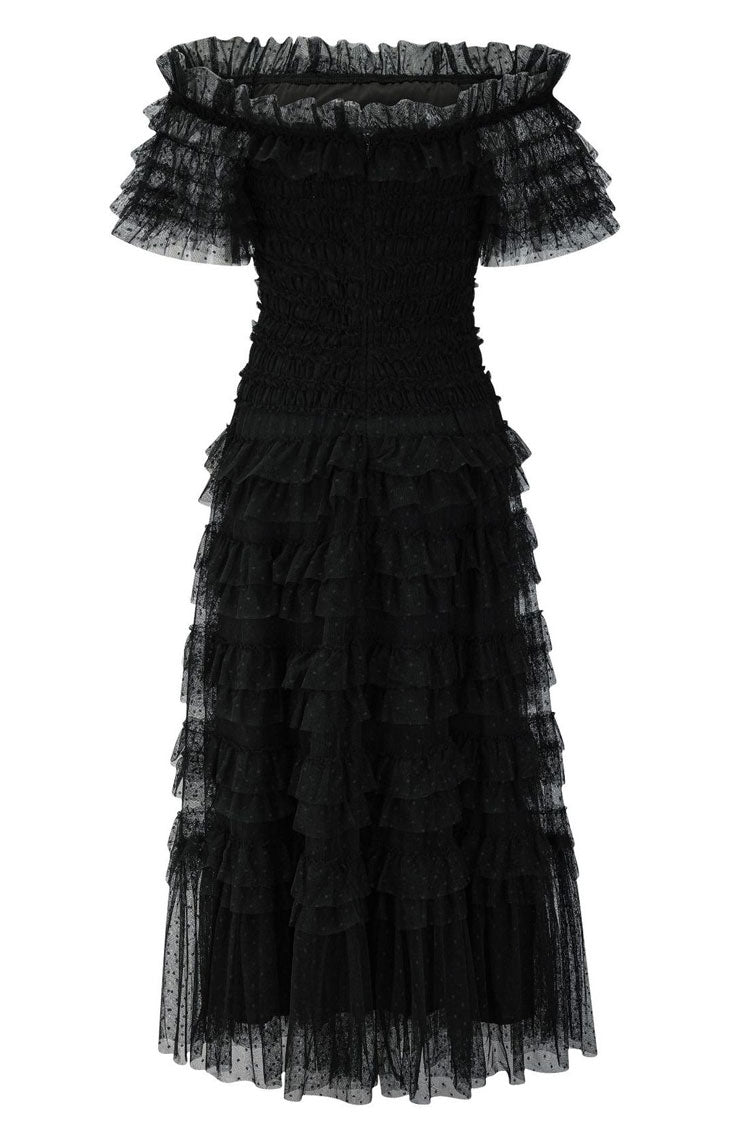 Polished Dress with an Effortless Classic Look