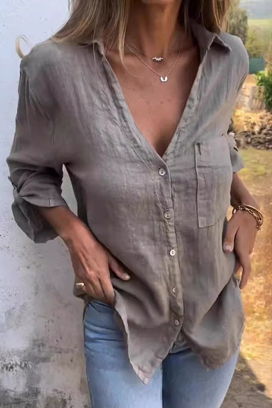 Effortlessly Elegant Shirt with a Timeless Design