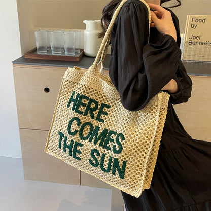 Beautifully Finished Bag in a Timeless Design