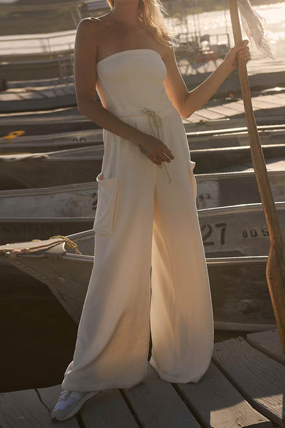 Effortlessly Elegant Garment with a Timeless Design