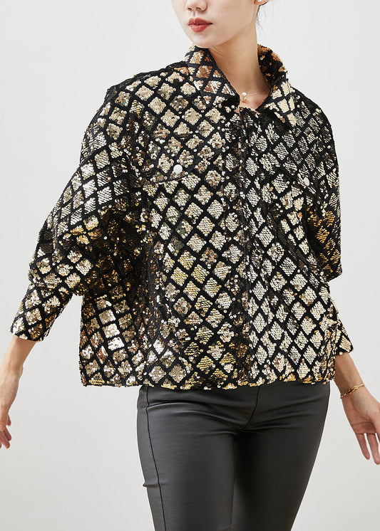 Classic Vintage Coat with a Flattering Fit