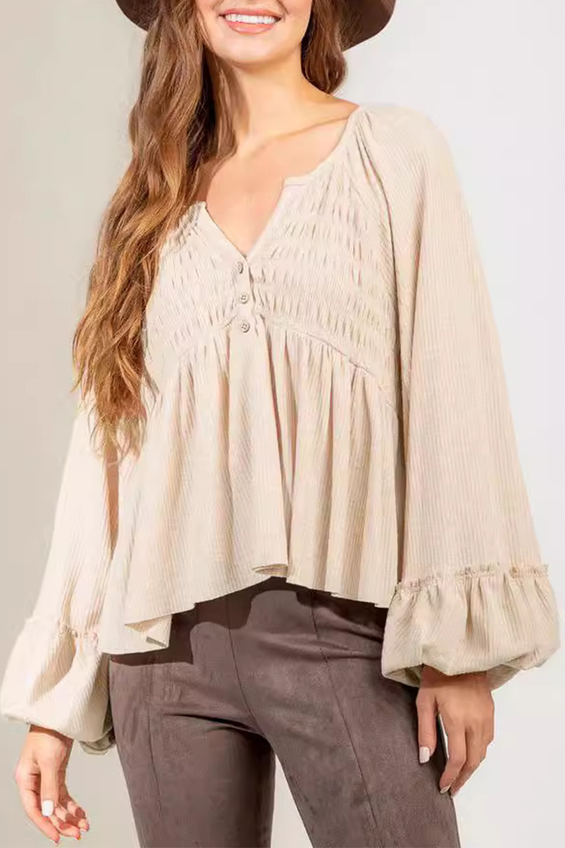 Polished Top with an Effortless Classic Look