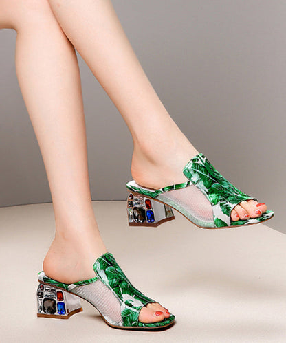 Polished Sandals with an Effortless Classic Look