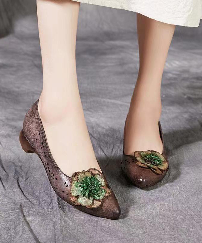 A Vintage Style Sandals with Delicate Timeless Details
