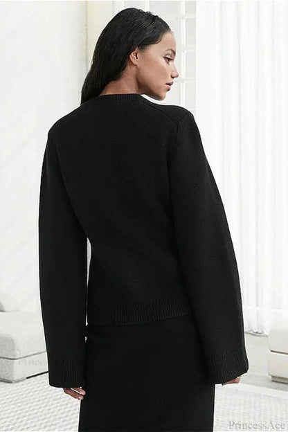 Beautifully Crafted Cardigan in a Classic Style