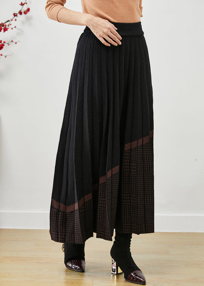Sophisticated Garment with a Clean Classic Look