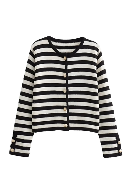 Gracefully Styled Cardigan for Any Occasion