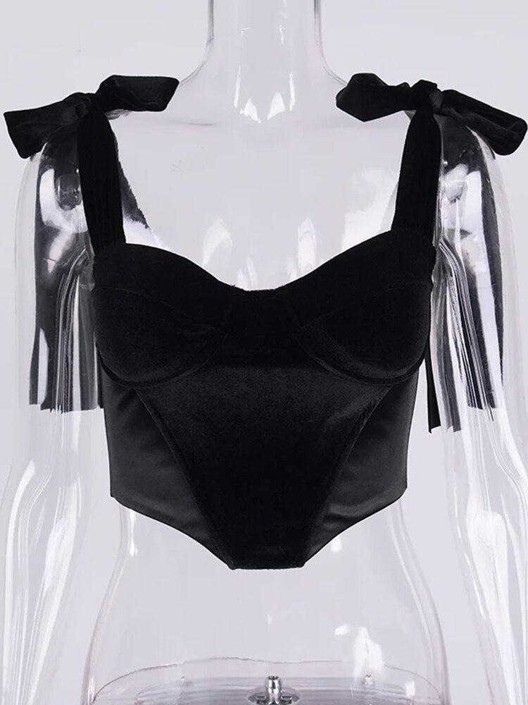 Beautifully Finished Top in a Timeless Design