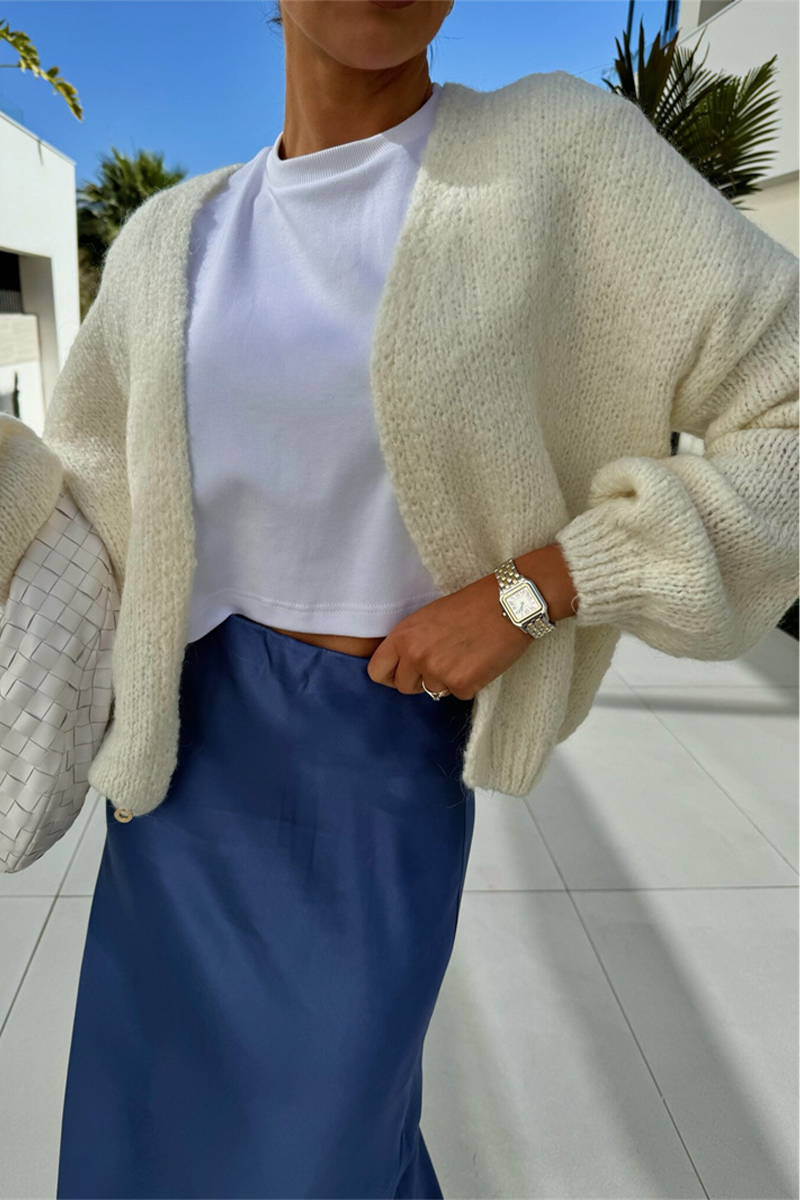 Classic Vintage Garment with a Flattering Fit
