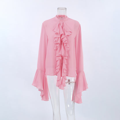 Effortlessly Elegant Blouse with a Timeless Design