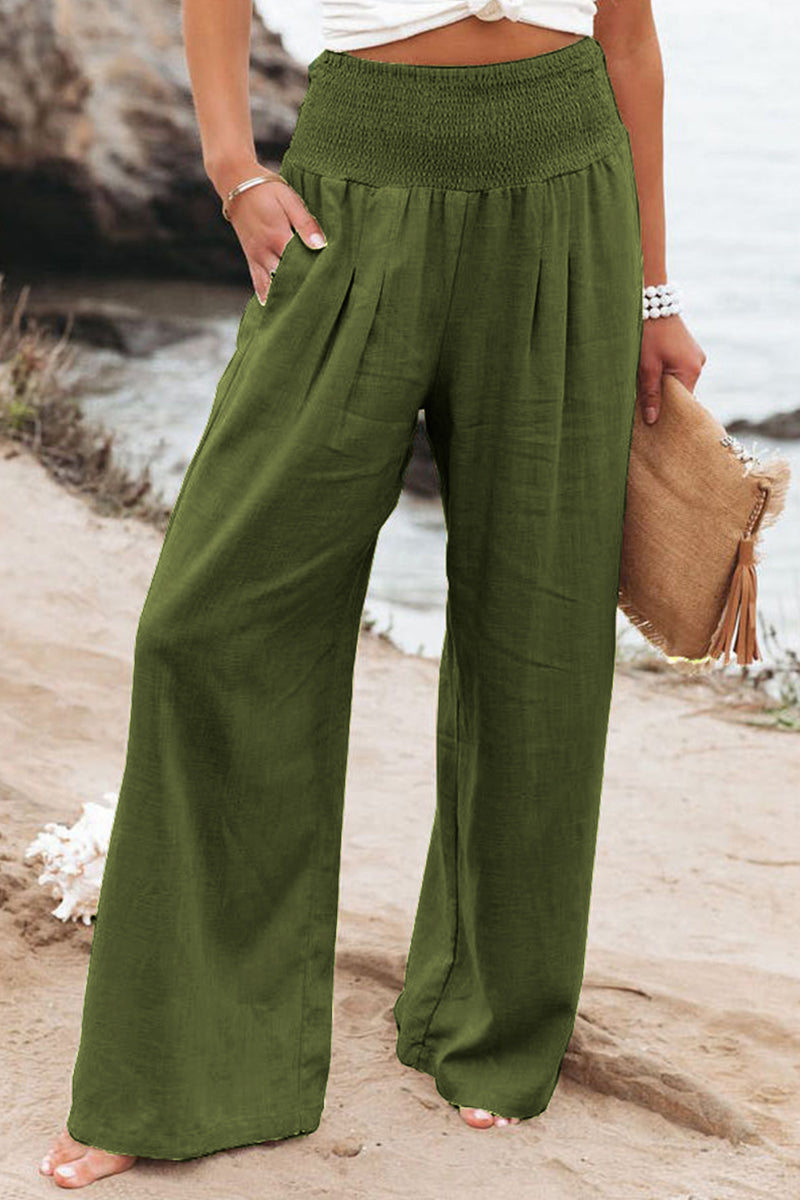 Effortlessly Elegant Garment with a Timeless Design