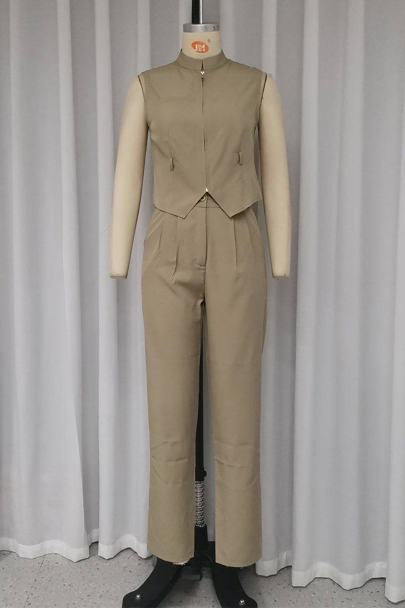 Gracefully Styled Garment for Any Occasion