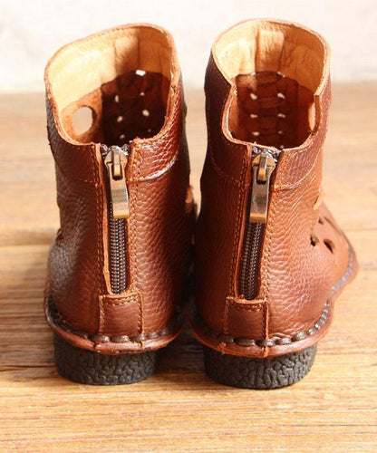 Beautifully Finished Boots in a Timeless Design