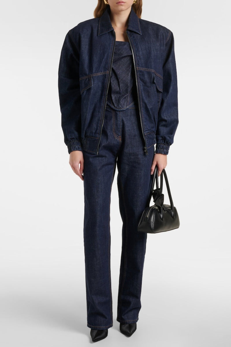 Gracefully Styled Jacket for Any Occasion