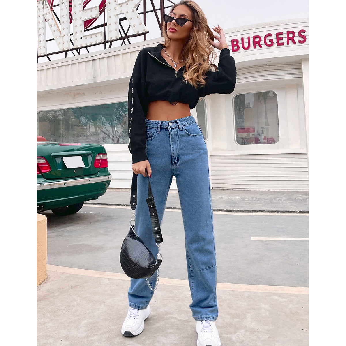 Classic Vintage Trousers with a Flattering Fit