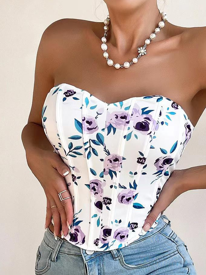 Classic Vintage Top with a Flattering Fit