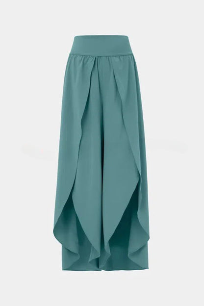 A Vintage Style Pants with Delicate Timeless Details
