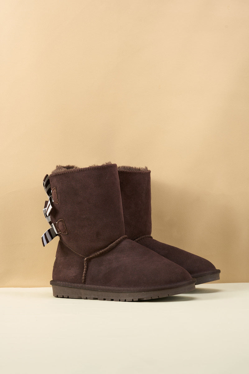 Classic Vintage Boots with a Flattering Fit