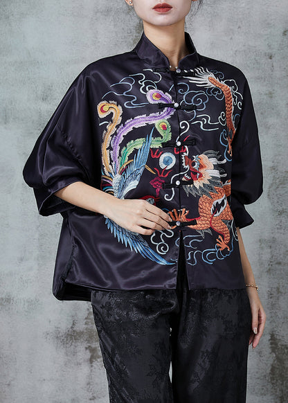 Beautifully Crafted Blouse in a Classic Style