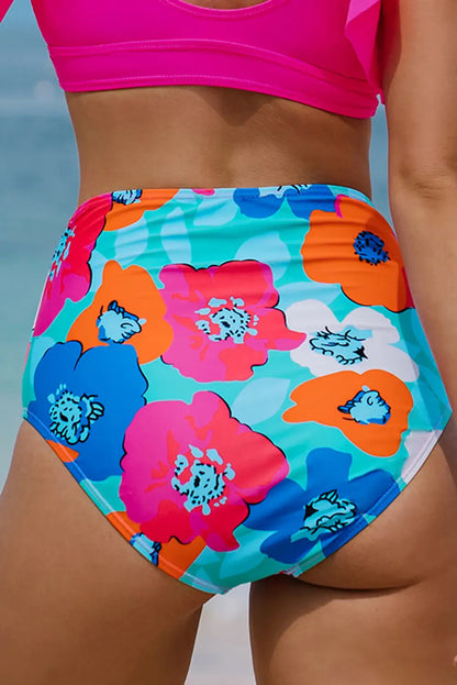 Effortlessly Elegant Bikini with a Timeless Design