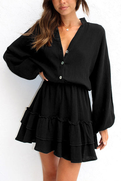 Effortlessly Elegant Dress with a Timeless Design