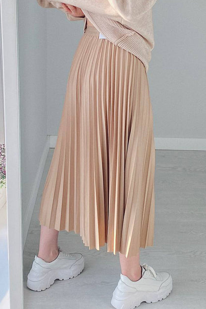 Beautifully Finished Garment in a Timeless Design