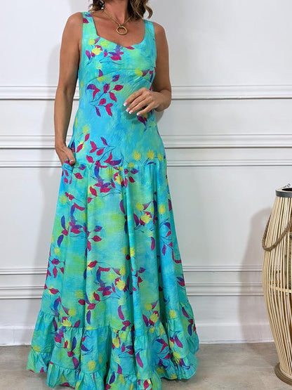 Classic Vintage Dress with a Flattering Fit
