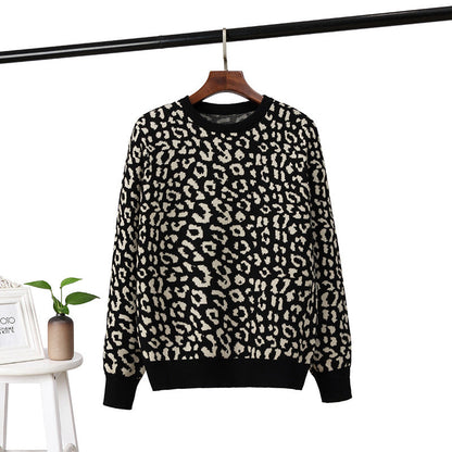 Beautifully Finished Sweater in a Timeless Design