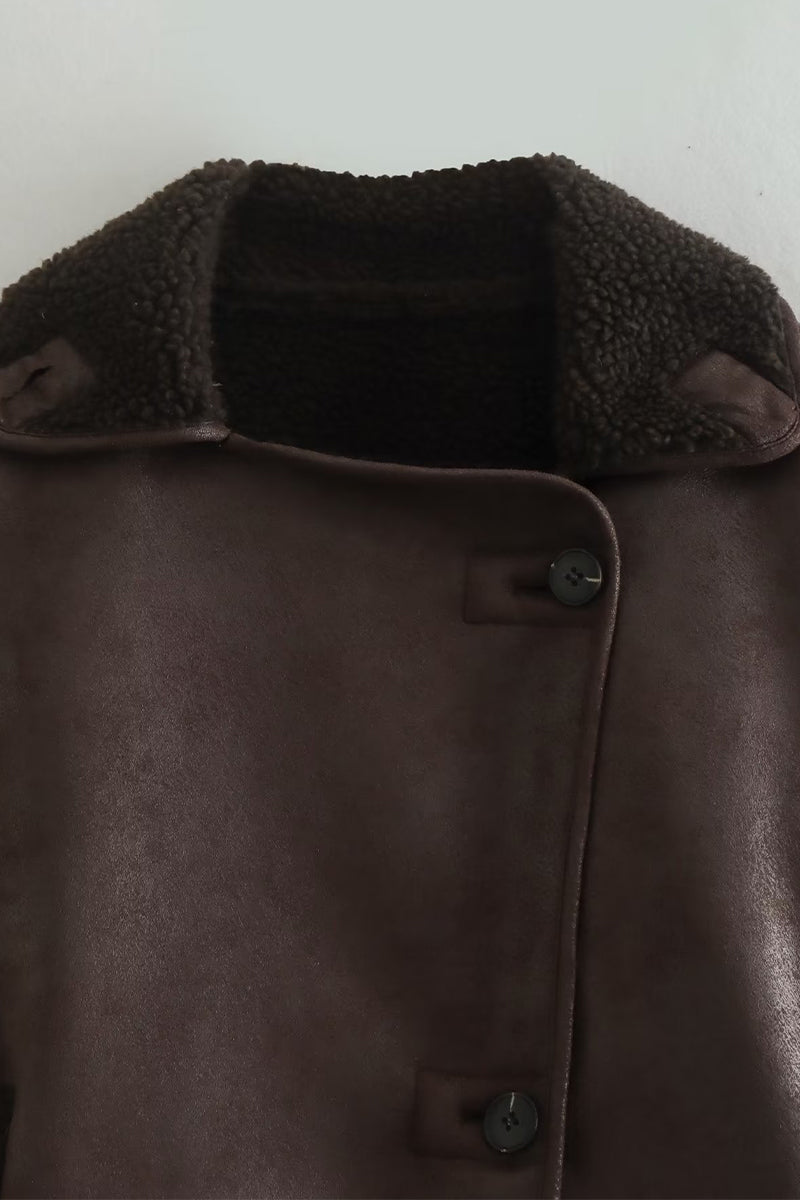 Well Tailored Garment with a Graceful Silhouette