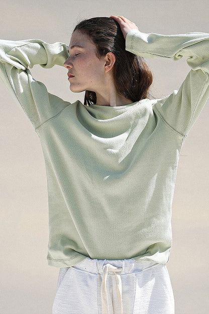 Effortlessly Elegant Top with a Timeless Design