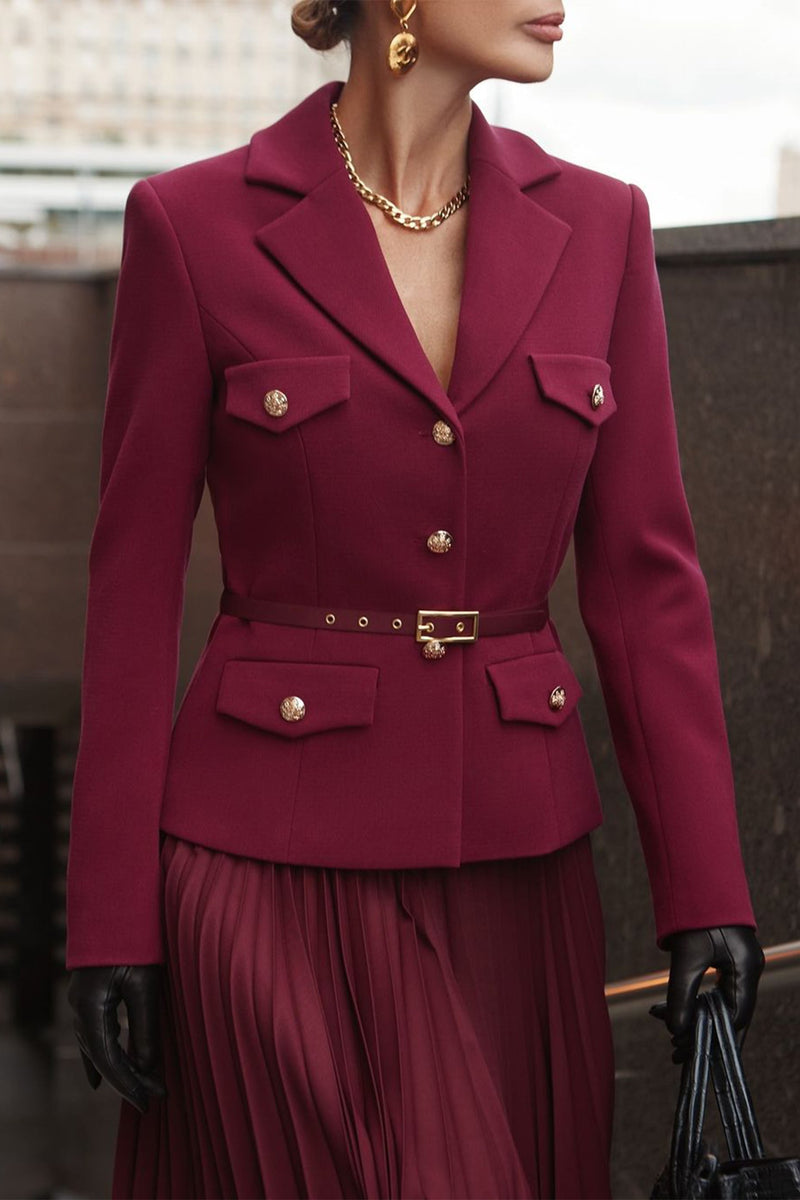 Sophisticated Garment with a Clean Classic Look