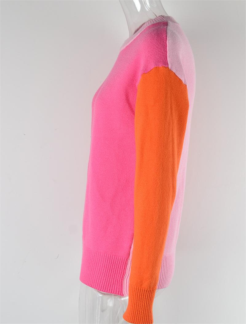 Beautifully Finished Sweater in a Timeless Design