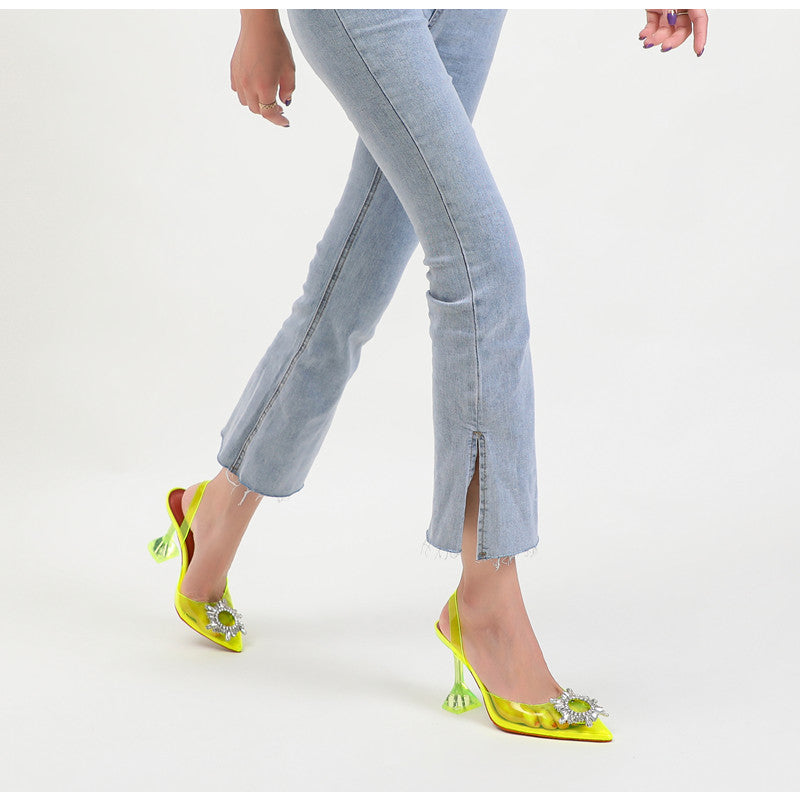 Beautifully Finished Heels in a Timeless Design