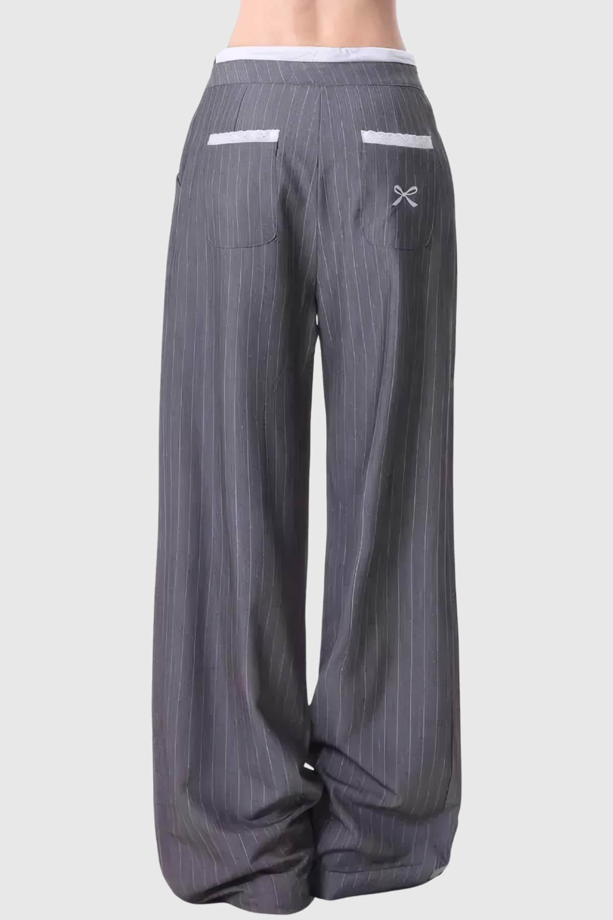 Polished Pants with an Effortless Classic Look
