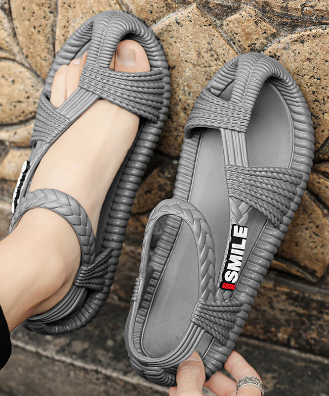 Polished Sandals with an Effortless Classic Look