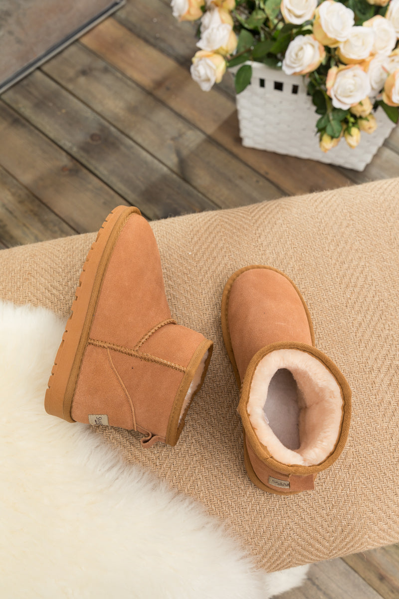 Gracefully Styled Boots for Any Occasion