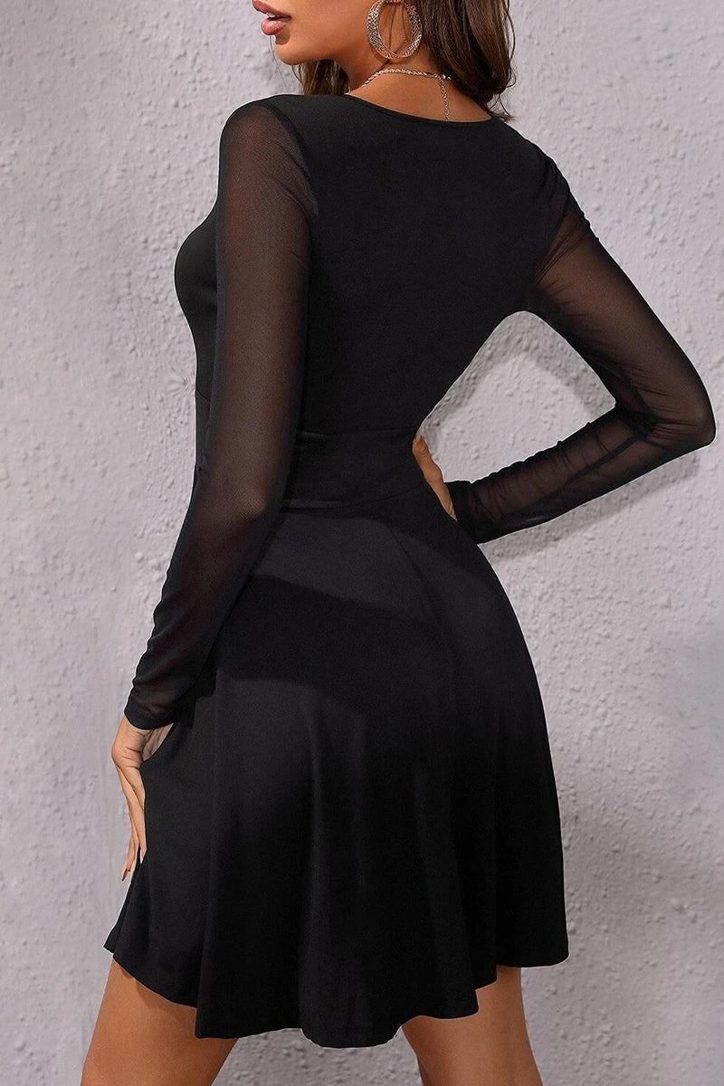 Sophisticated Dress with a Clean Classic Look