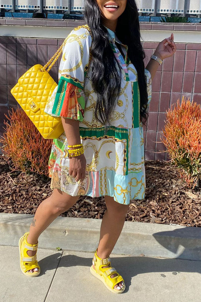 Classic Vintage Dress with a Flattering Fit