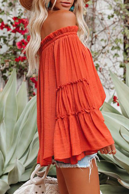 Well Tailored Top with a Graceful Silhouette