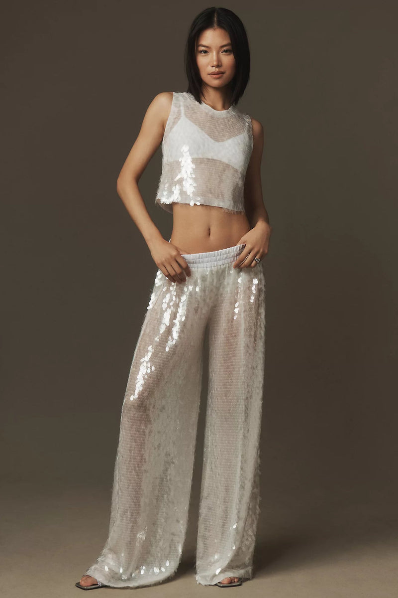 Well Tailored Pants with a Graceful Silhouette