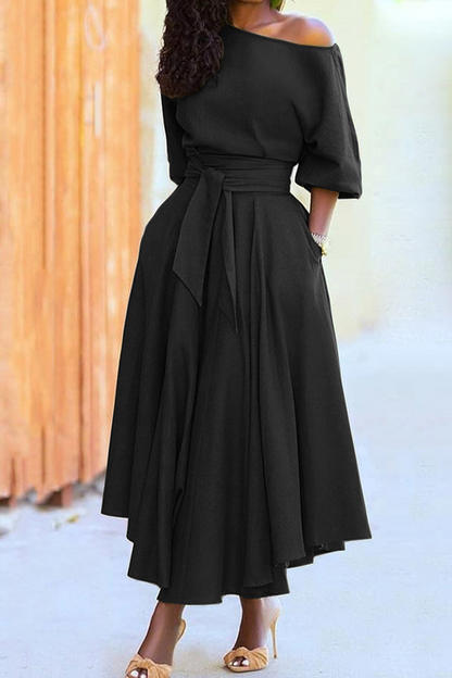 Sophisticated Dress with a Clean Classic Look