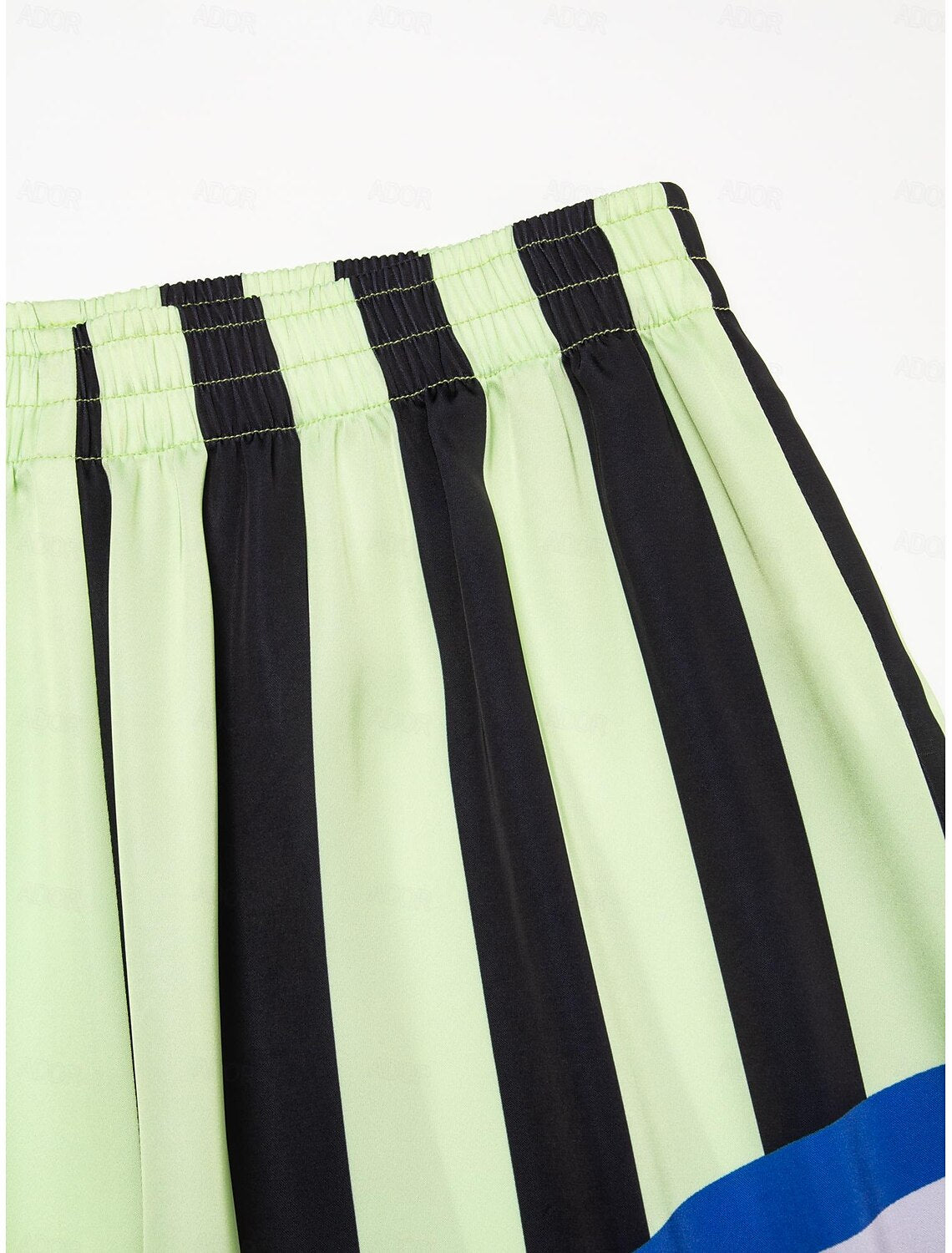 Polished Pants with an Effortless Classic Look