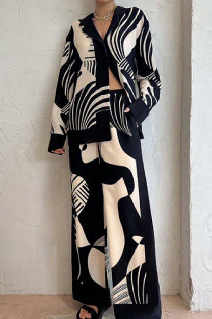 Classic Vintage Pants with a Flattering Fit
