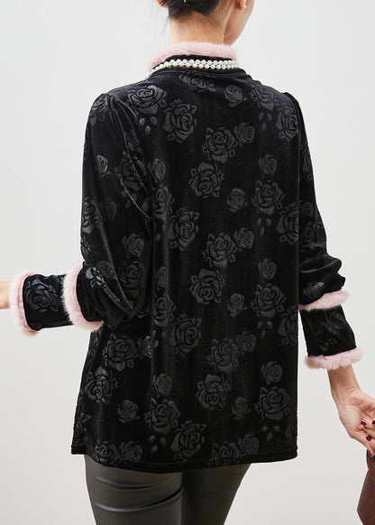 Beautifully Finished Blouse in a Timeless Design